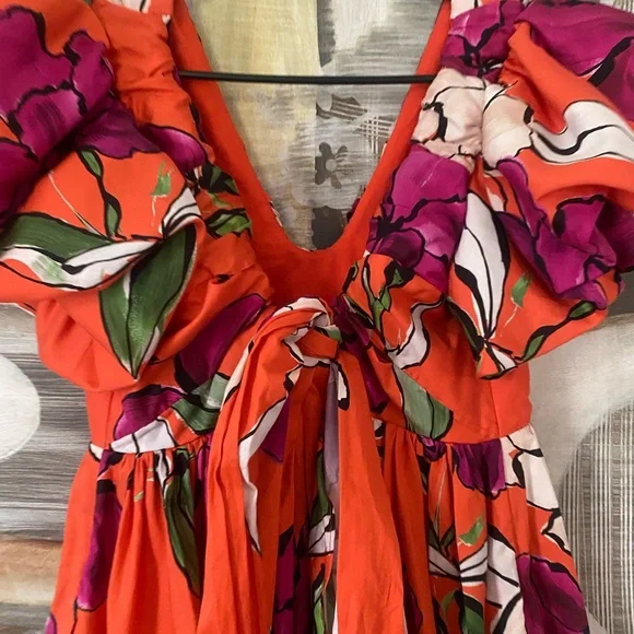 AJè Vibrant Floral Dress with Puff Sleeves - Picture 7 of 10